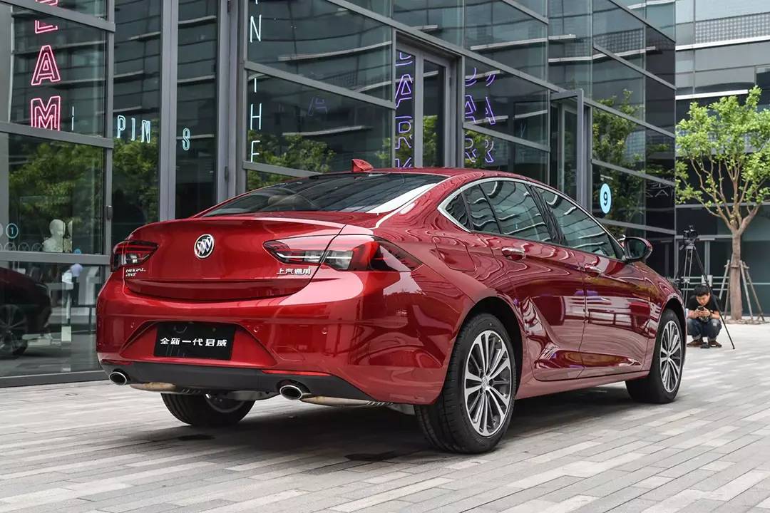 7万-30万预算的再等等 新车让人把持不住！