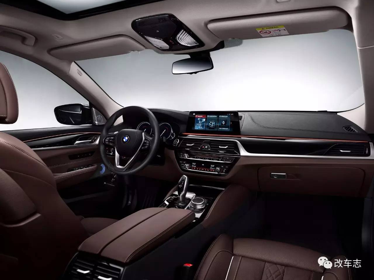 宝马5系GT升级变成6系GT 保留无框车门，颜值居然盖过7系！