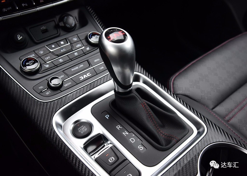 主打高颜值和大空间，江淮瑞风S7上市售价9.78万元起