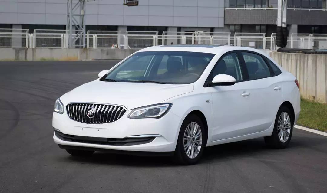 10多万的轿车该怎么选？上月销量最好！