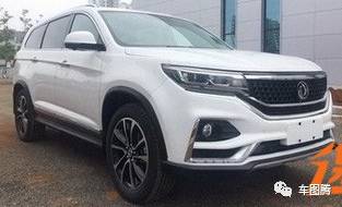 豪车内饰据说柔软的像馒头，我能摊开双手摸一摸吗？