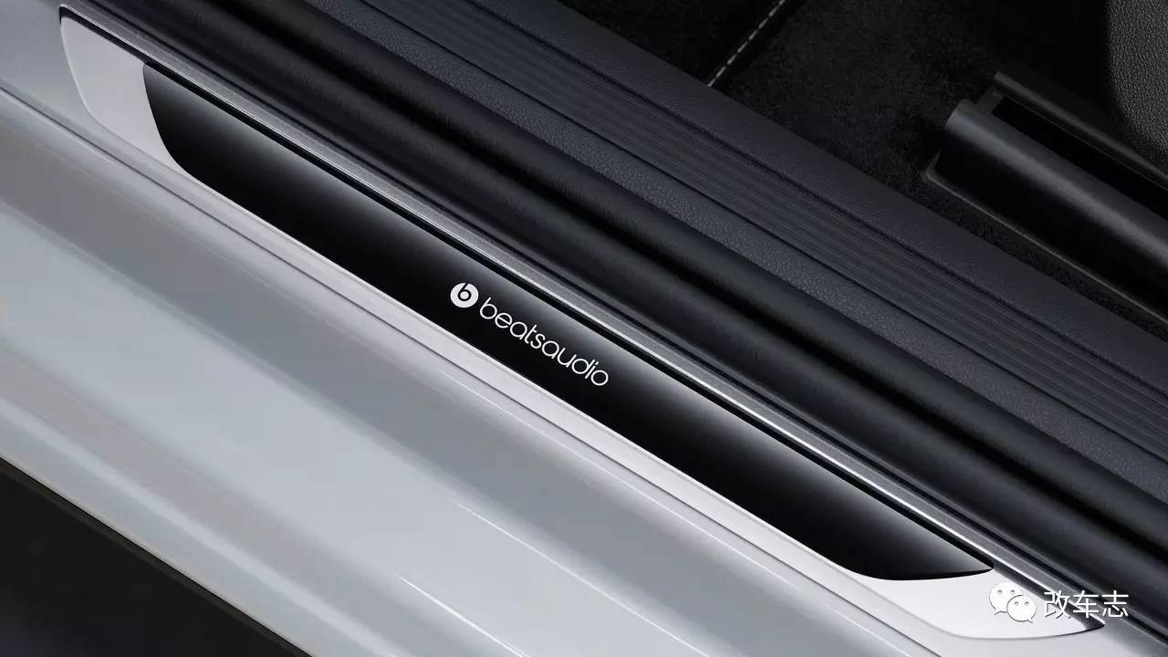 大众终于良心发现了，10几万的POLO装了30几万车才有的配置！