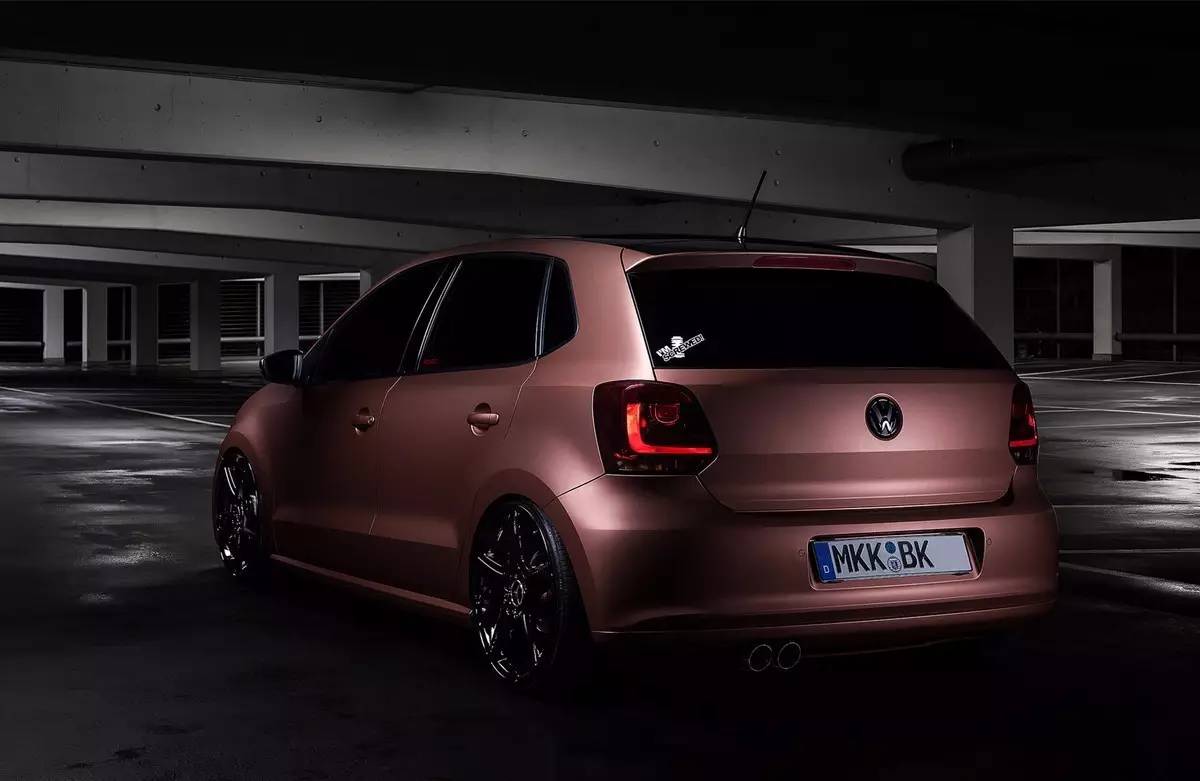 大众终于良心发现了，10几万的POLO装了30几万车才有的配置！