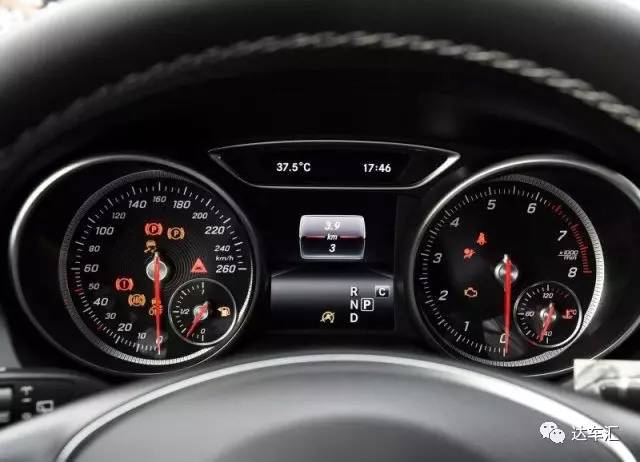 前脸靓的没话说，新款奔驰GLA上市售27.18万元起