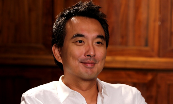 每日轻松一刻6月19日 欢迎郭老师,来日!小姐姐们真坏