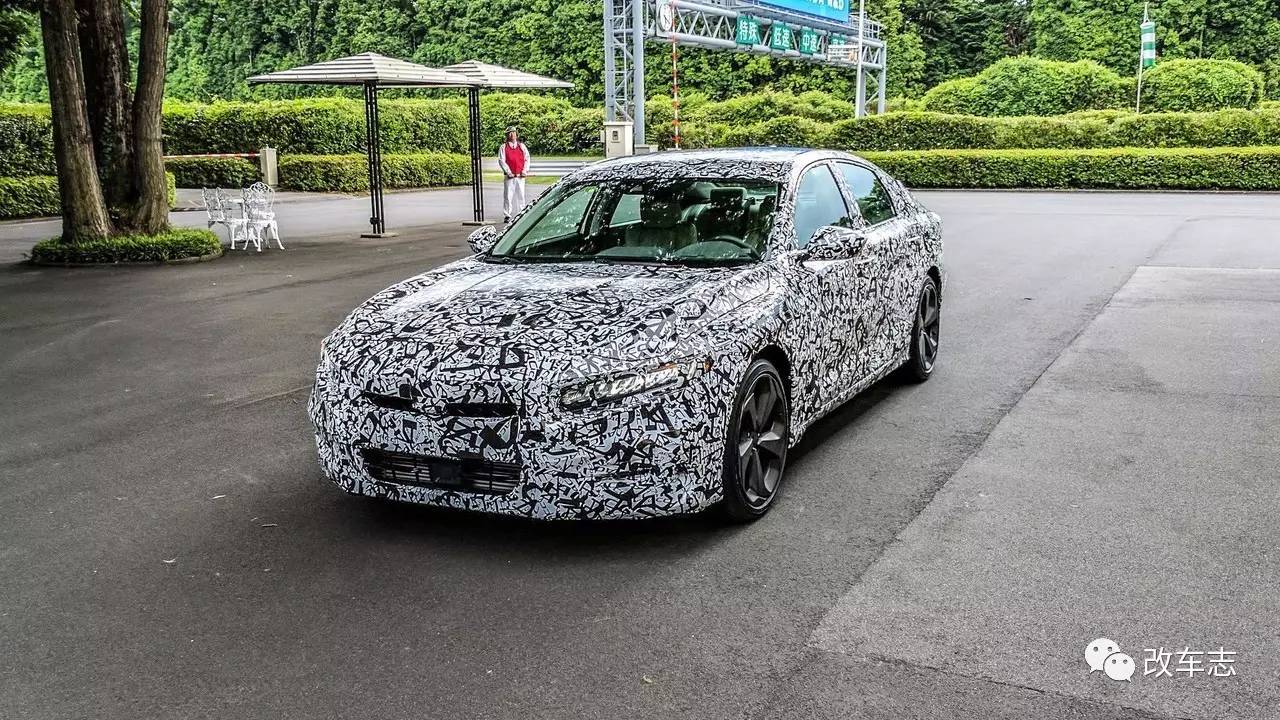 全新凯美瑞还没国产就来敌人了，全新雅阁谍照曝光！