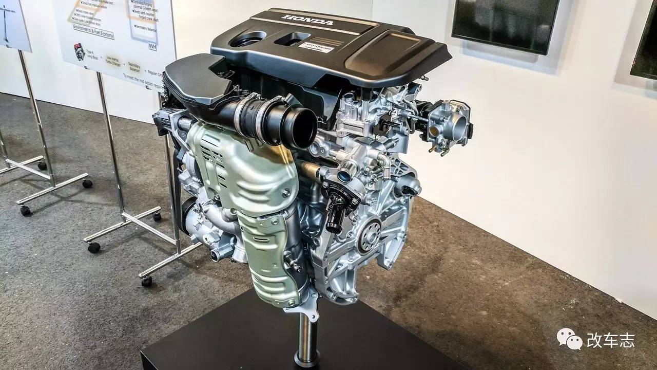 全新凯美瑞还没国产就来敌人了，全新雅阁谍照曝光！