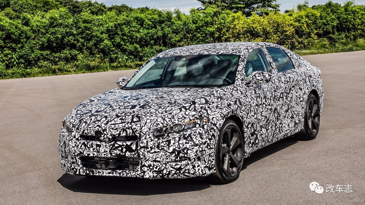 全新凯美瑞还没国产就来敌人了，全新雅阁谍照曝光！