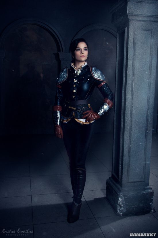 巫师3狂猎席安娜完美cos腹黑女公爵美艳动人