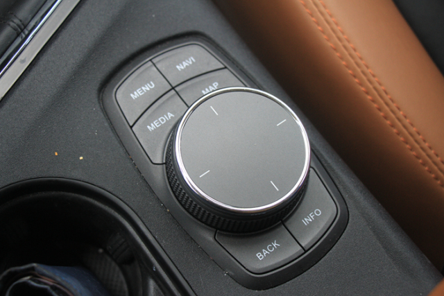 内外兼修，成就中意混血男神的独有魅力