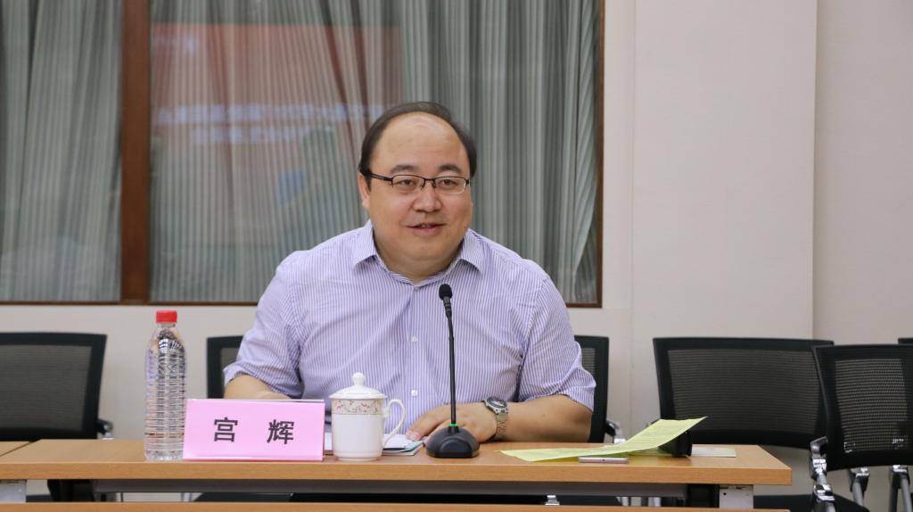 西安交通大学召开2017届赴基层重点单位就业毕业生座谈会