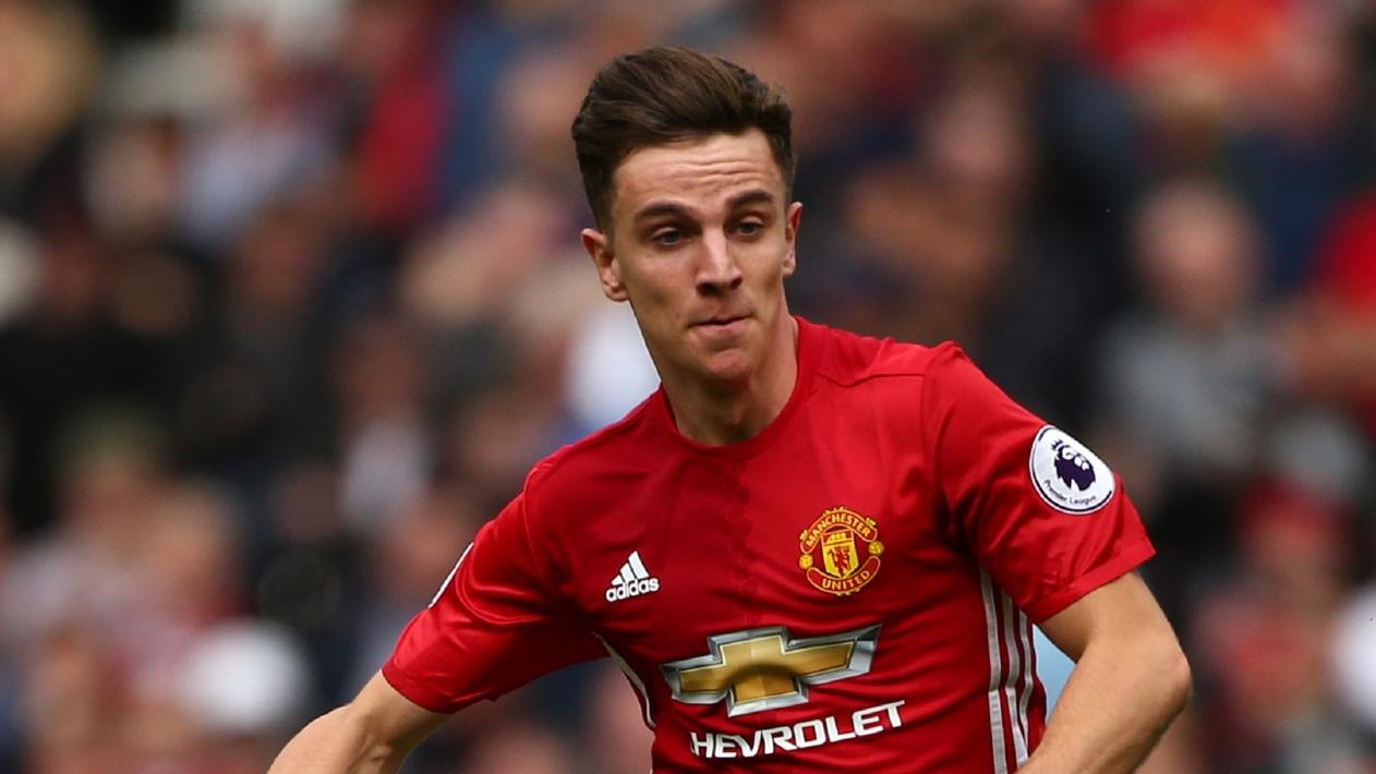 曼联小将哈洛普将加盟英冠,首秀曾打入世界波