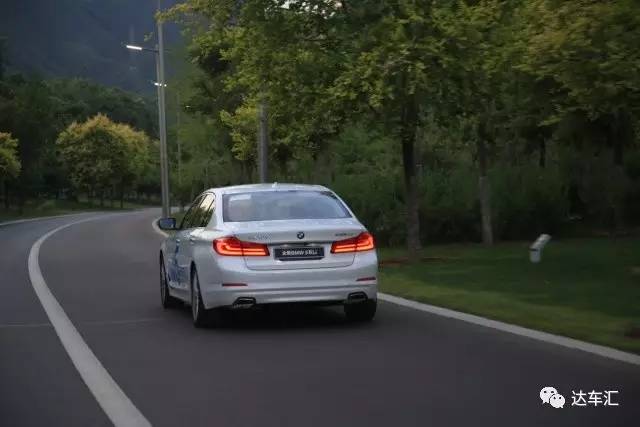 将优势再升级，全新宝马5系Li上市，44.99万元起