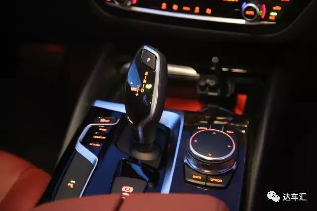 将优势再升级，全新宝马5系Li上市，44.99万元起