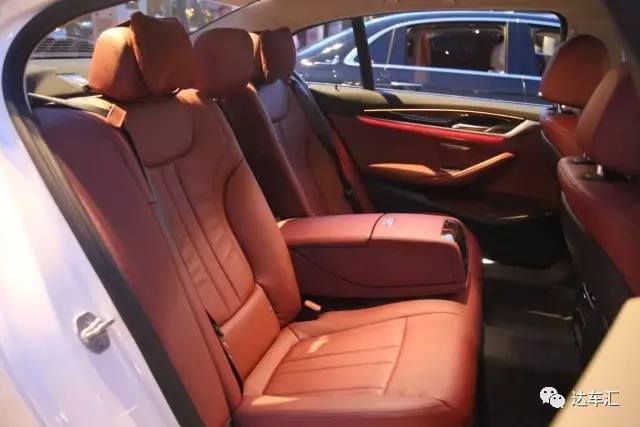 将优势再升级，全新宝马5系Li上市，44.99万元起