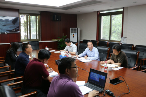 国务院侨办党组书记许又声到侨务干部学校考察调研