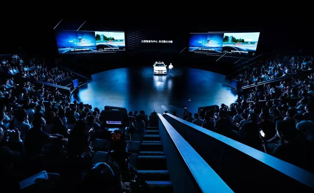 不论哪个时代，你总要迷一次宝马5