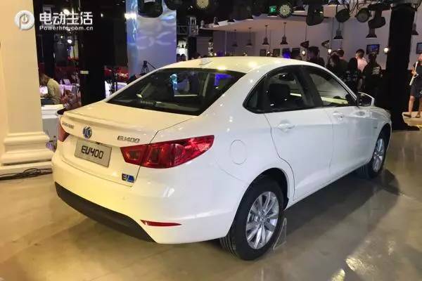北汽eu400正式上市 补贴之后15.89万元