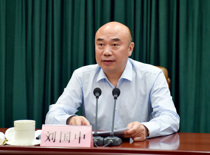 坚定不移推动改革走向深入 持之以恒促进政府职能转变|刘国中|政府职能|省政府_新浪新闻