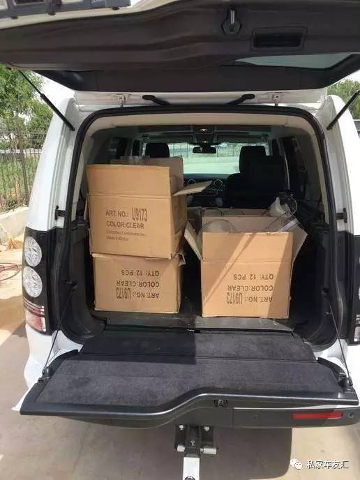 80万的豪车却用来下地收小麦! 路虎为何变成农用车?