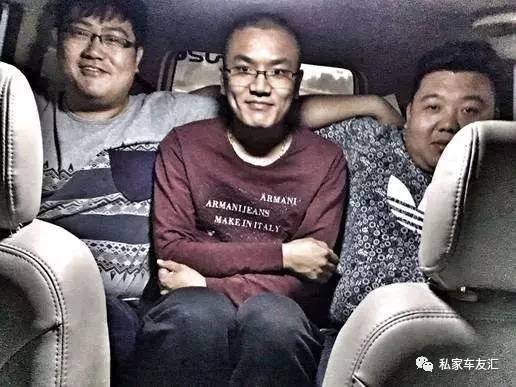 80万的豪车却用来下地收小麦! 路虎为何变成农用车?