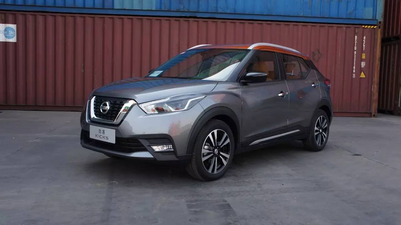 【新车首试】我说一台没天窗的小SUV很舒适你信吗？