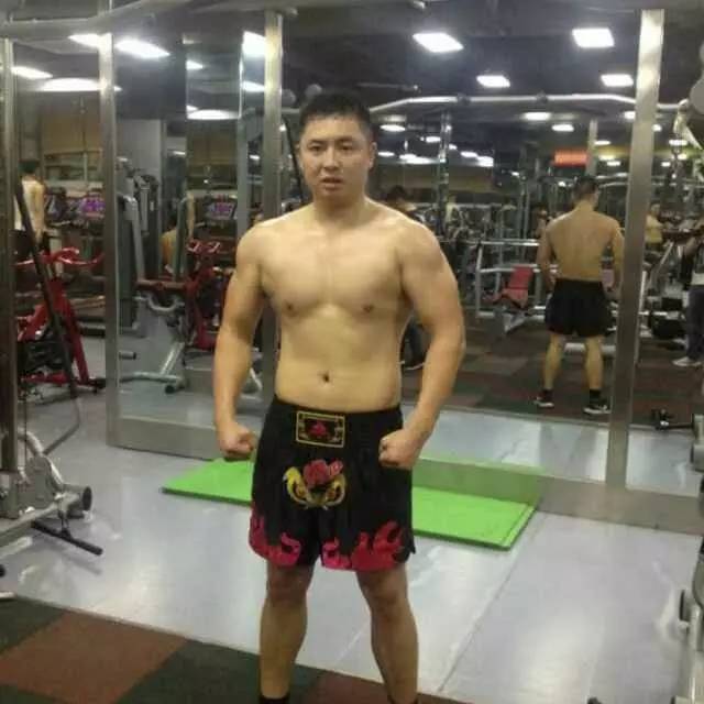 又一个私人保镖来了! 李旭带徒弟驱车20多个小时从贵州到济南参赛