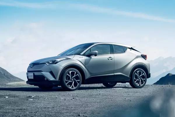 翼博、CX-3、劲客、C-HR，谁让你剁手？