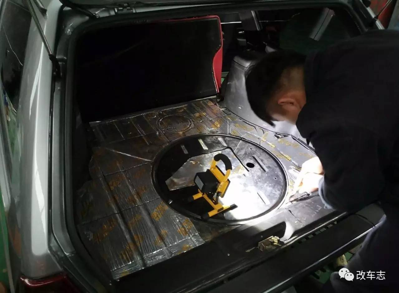 大众桑塔纳完美修复，这才是国内最有情怀的旅行车！