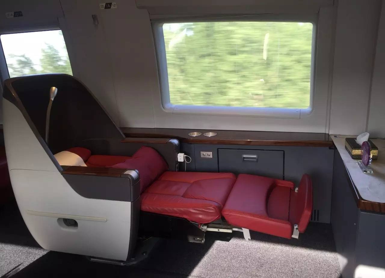 图by本人这简直比我看过的飞机头等舱还豪华!