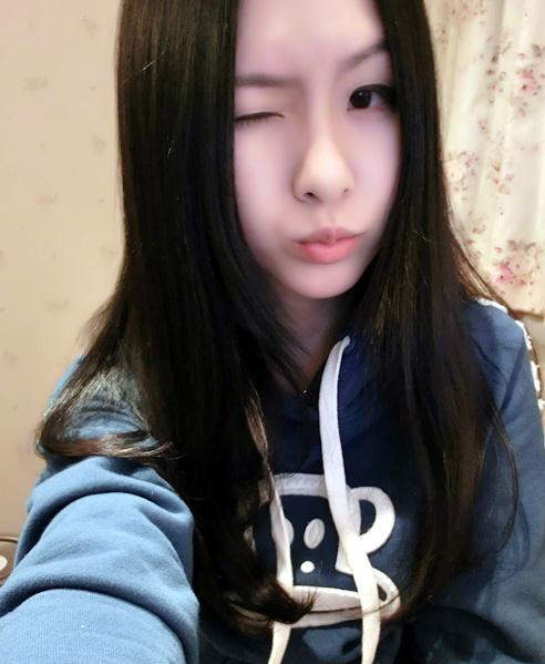 前陌陌一姐"阿冷"早期照片欣赏 纯天然气质美女