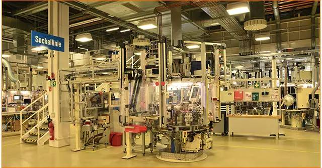 参观完灯厂 我发现它能让10-100万的车都更帅更安全