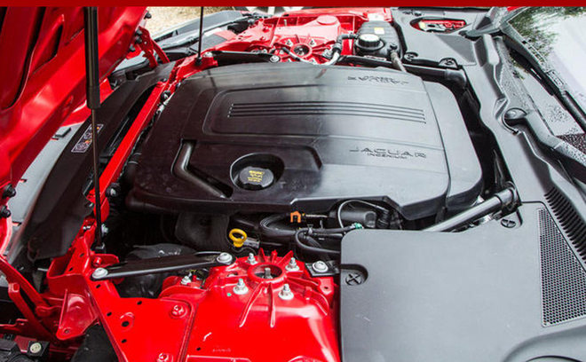 捷豹F-TYPE搭2.0T四缸机 降低价格门槛