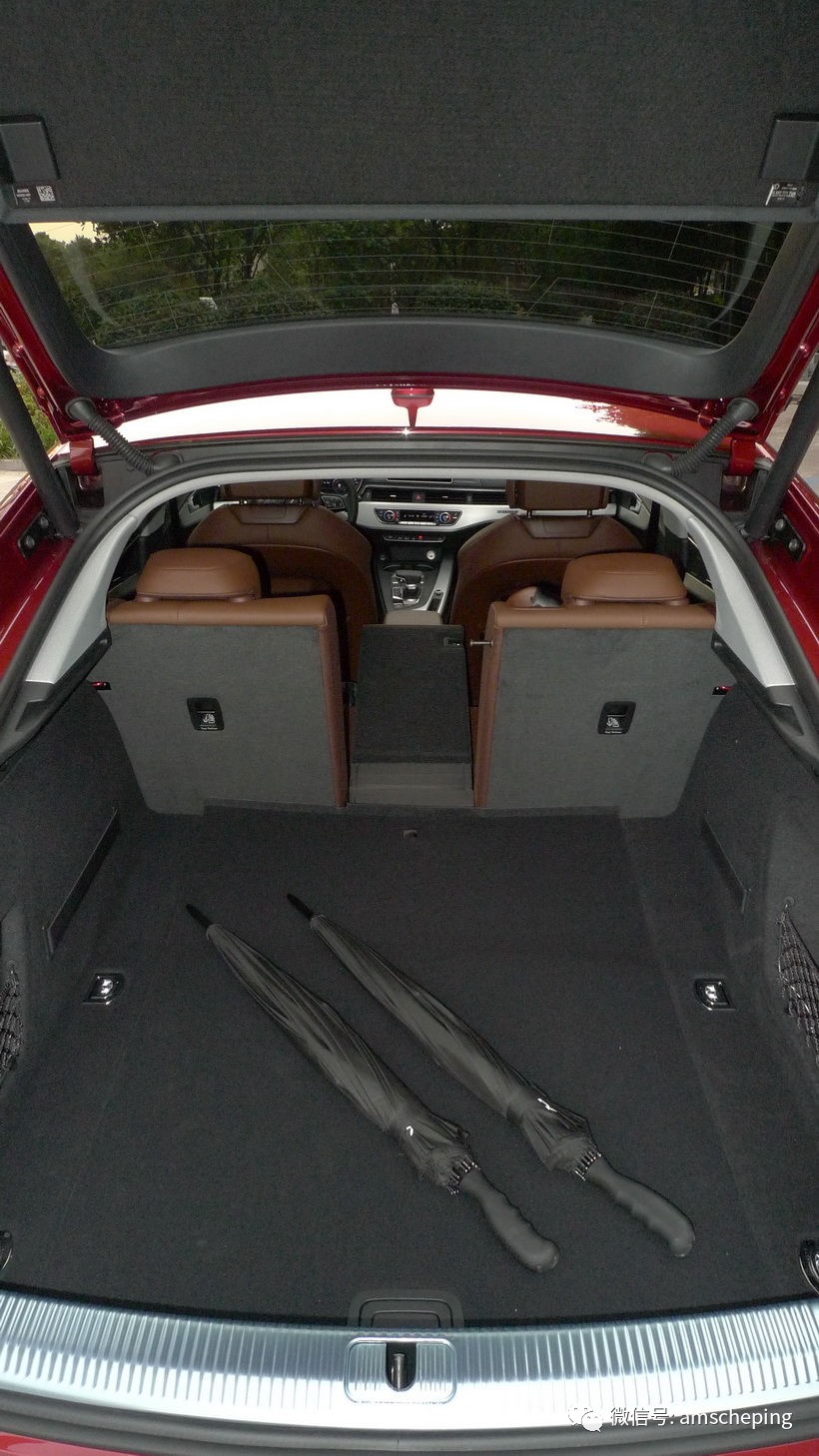 BMW 4系的死对头！试驾奥迪全新A5