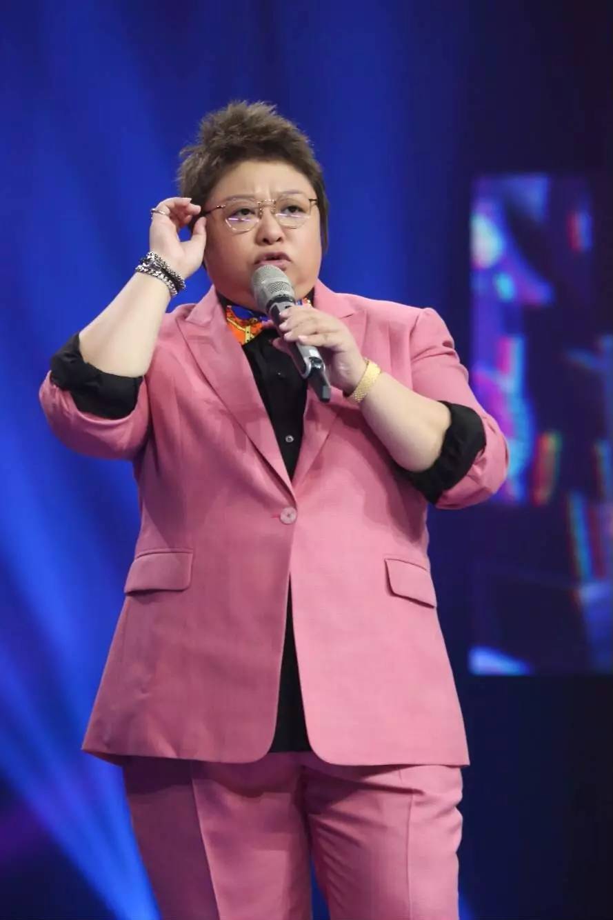 陶晶莹踢馆涵韩组合韩红紧张到忘穿增高鞋