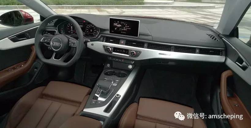 BMW 4系的死对头！试驾奥迪全新A5