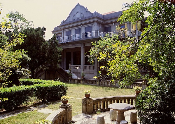 黄家花园,鼓浪屿安献楼(鸡山路18号),鼓浪屿英商亚细亚火油公司旧址