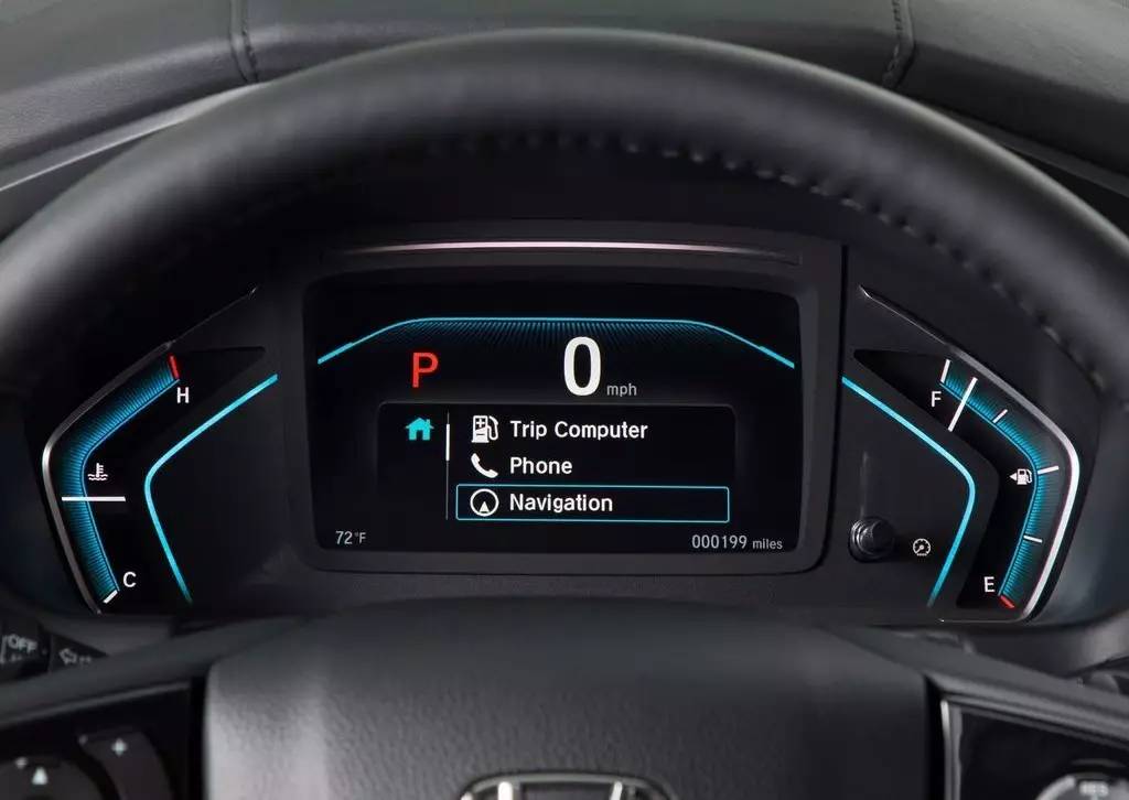 它是集家庭性、娱乐性和冒险性于一身的MPV？