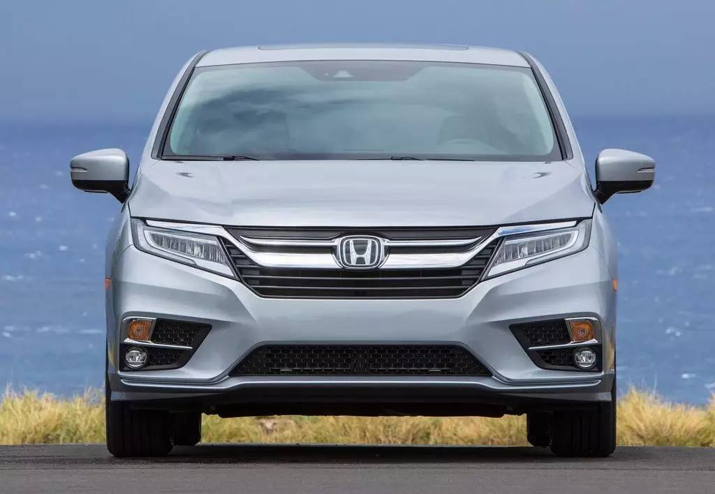 它是集家庭性、娱乐性和冒险性于一身的MPV？