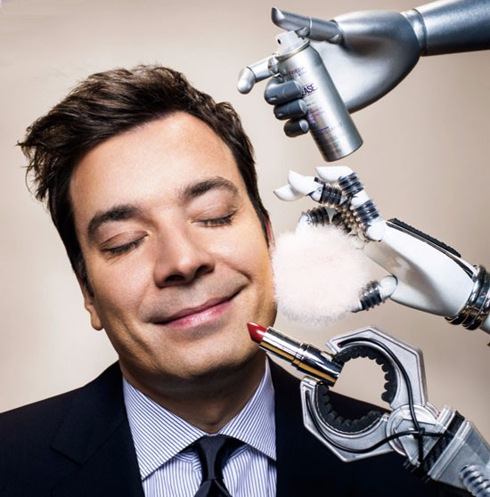 想想未来帮助我化妆的是个机器人,真实惊喜又恐惧啊.