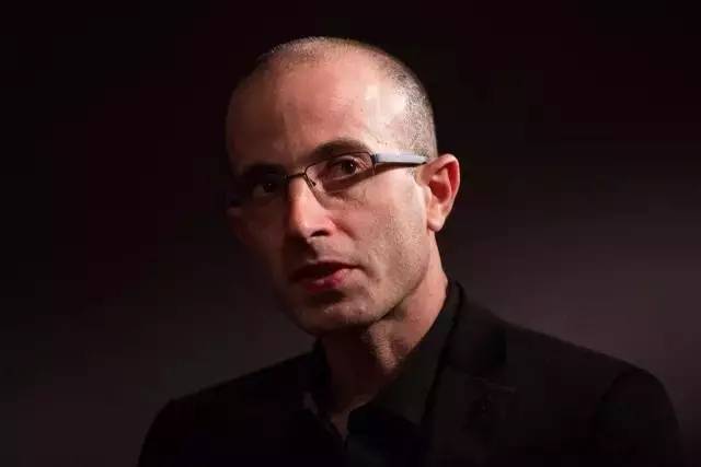 未来简史作者赫拉利这些职业将被人工智能取代