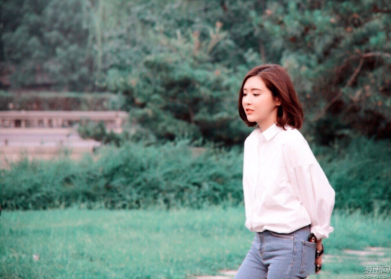 陈一发晒美照被网友"占便宜":你把我老婆怎么了?