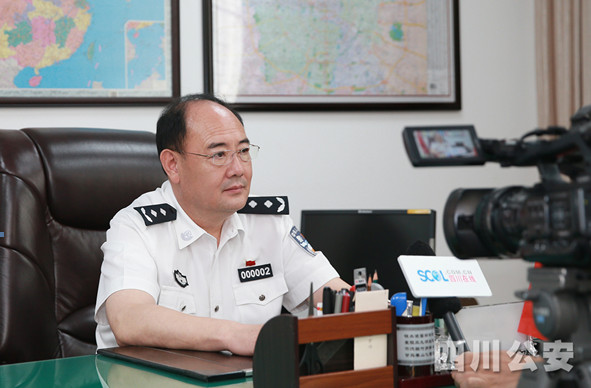 张颖在接受四川日报"再上新台阶·5人谈"栏目记者专访时表示,全省公安