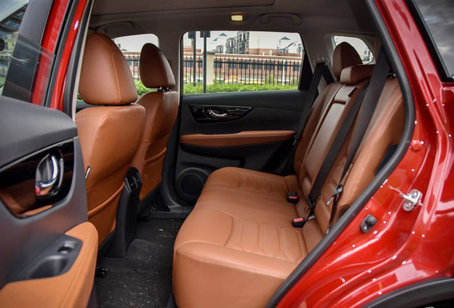 2017款日产奇骏促销 购车直降1.5万元