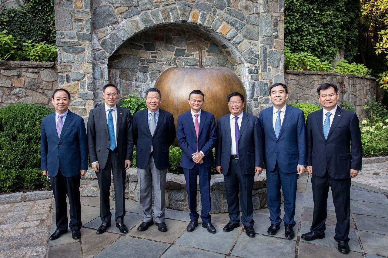 马云苏世民领衔中美企业最高级别对话