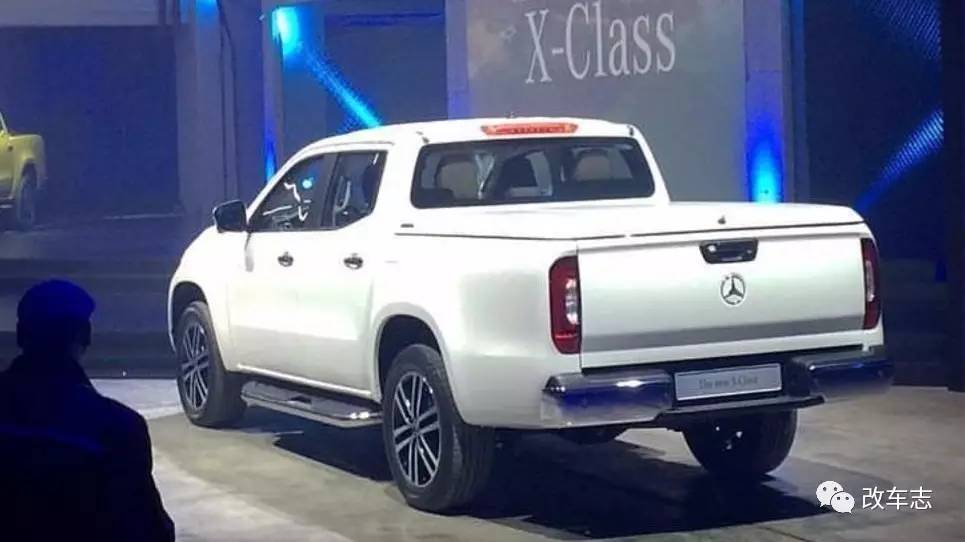 奔驰X级皮卡量产版车型正式发布！