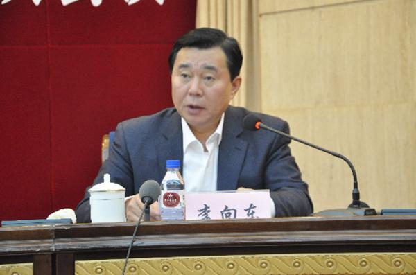 均指吉林市)防汛工作紧急会议后,市人大常委会主任李向东第一时间到