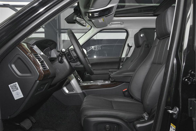 2017款路虎揽胜限时促销 最高降10.81万