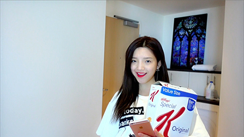 亚洲初恋女神shin吴思佳日常曝光展鬼马本色