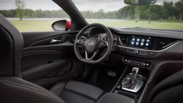 全新一代君威GS马力竟然达到300匹？